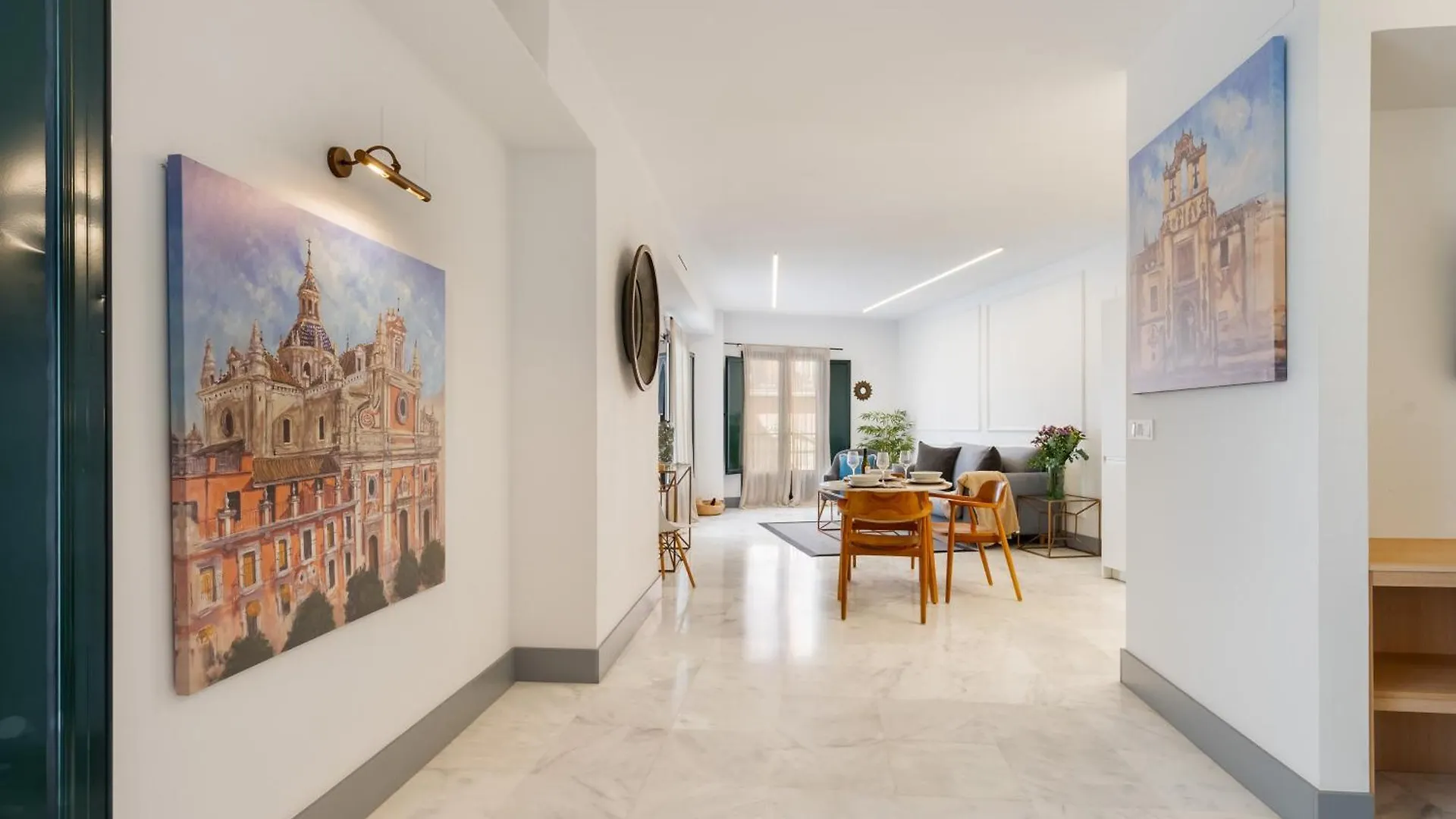 Panther Home Francos Seville Apartment