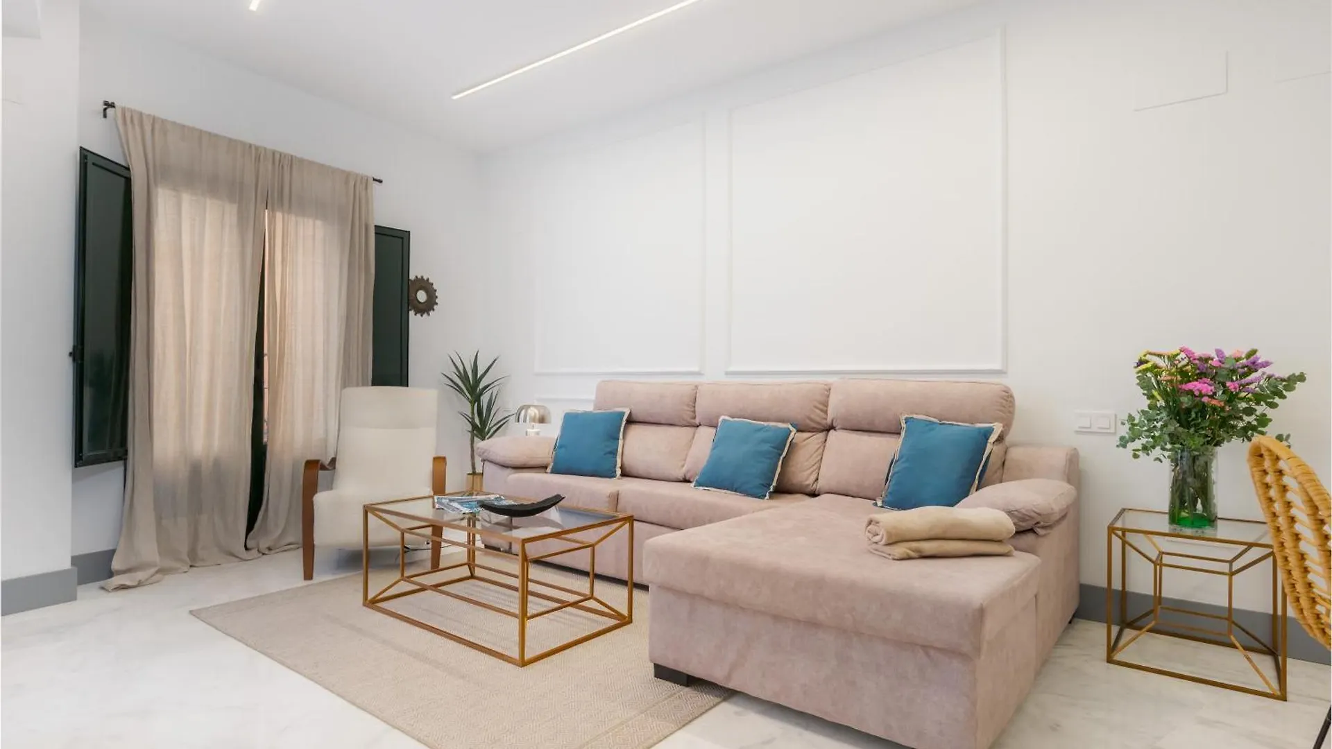 Panther Home Francos Seville