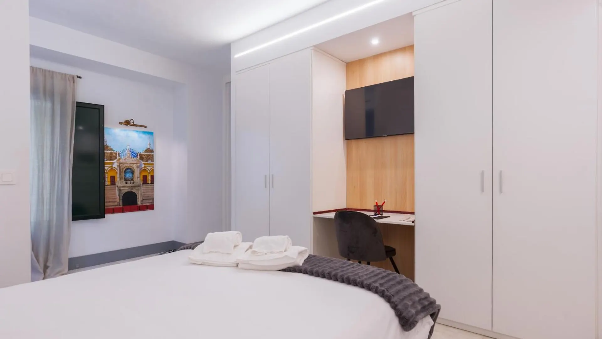 Apartment Panther Home Francos Seville