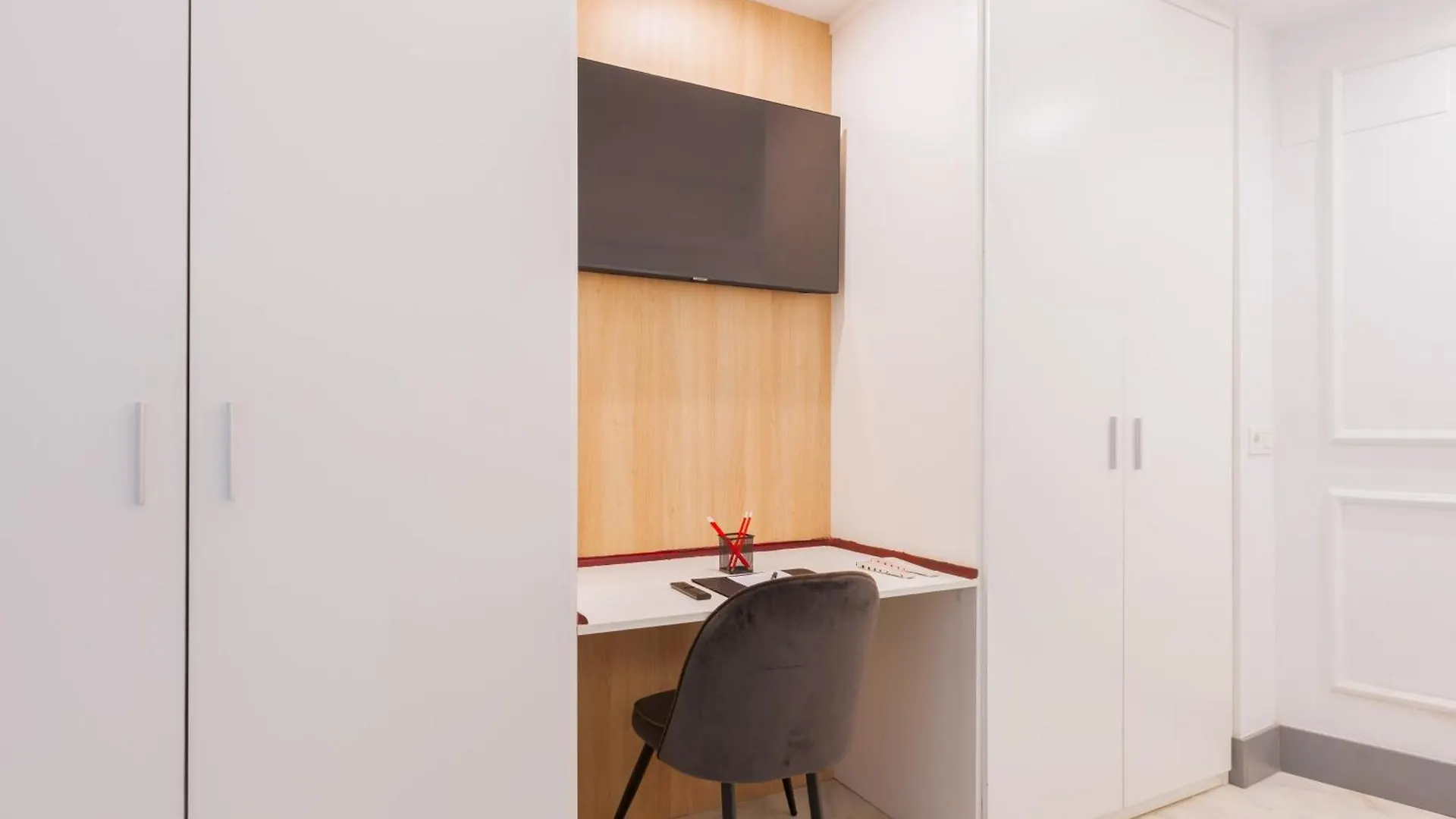 Apartment Panther Home Francos Seville Spain